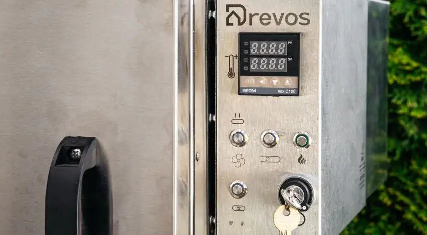 Seitlich herausnehmbare Steuerung DREVOS Smoke Chamber 25 mit Schlüssel und vandalismussicheren Tasten